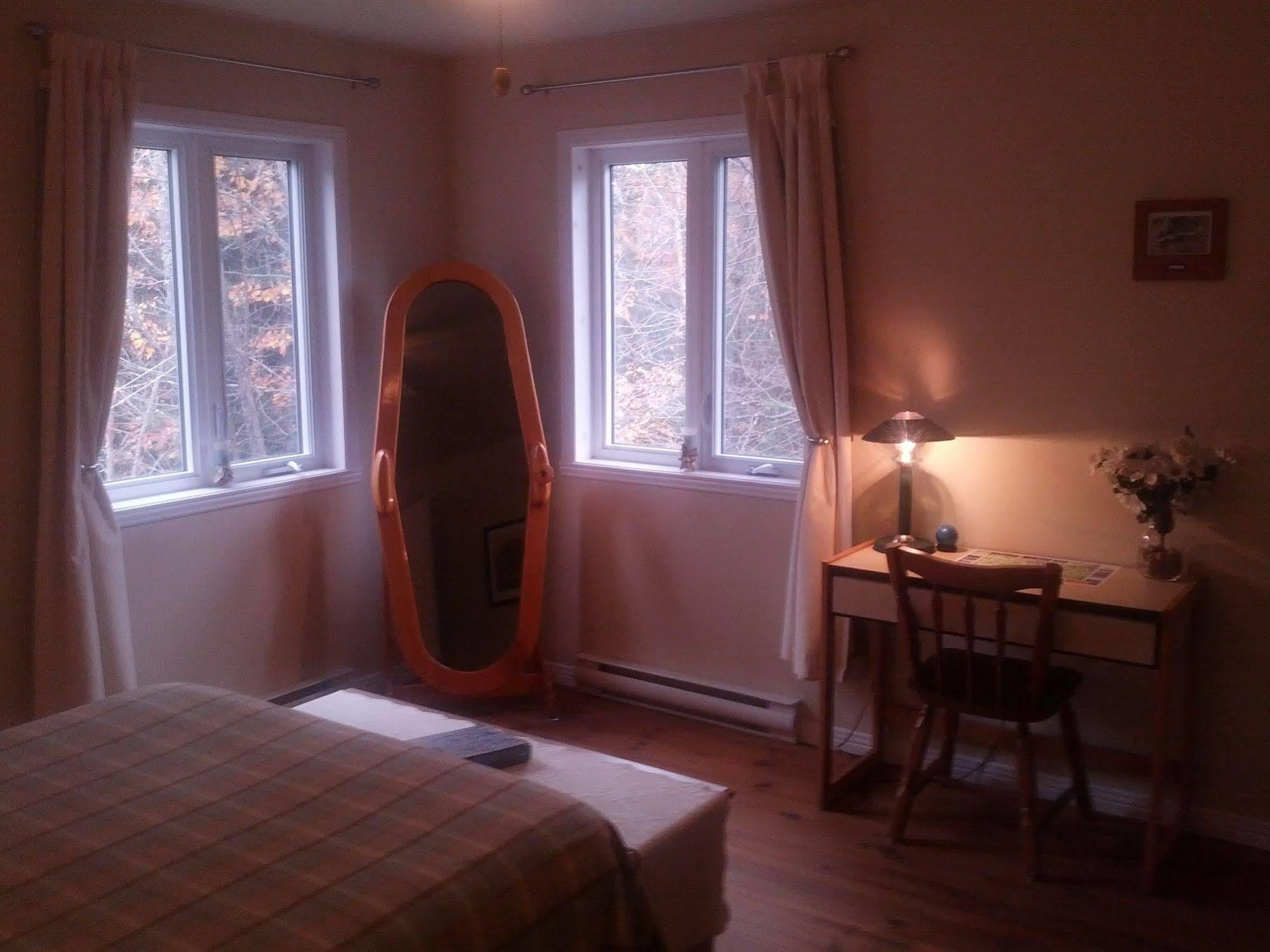 La Petite Douceur Bed & Breakfast Lac-Superieur Exterior foto